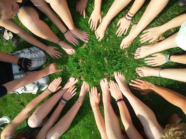 Navigating Relational Dialectics: Understanding the Dynamics of Connections